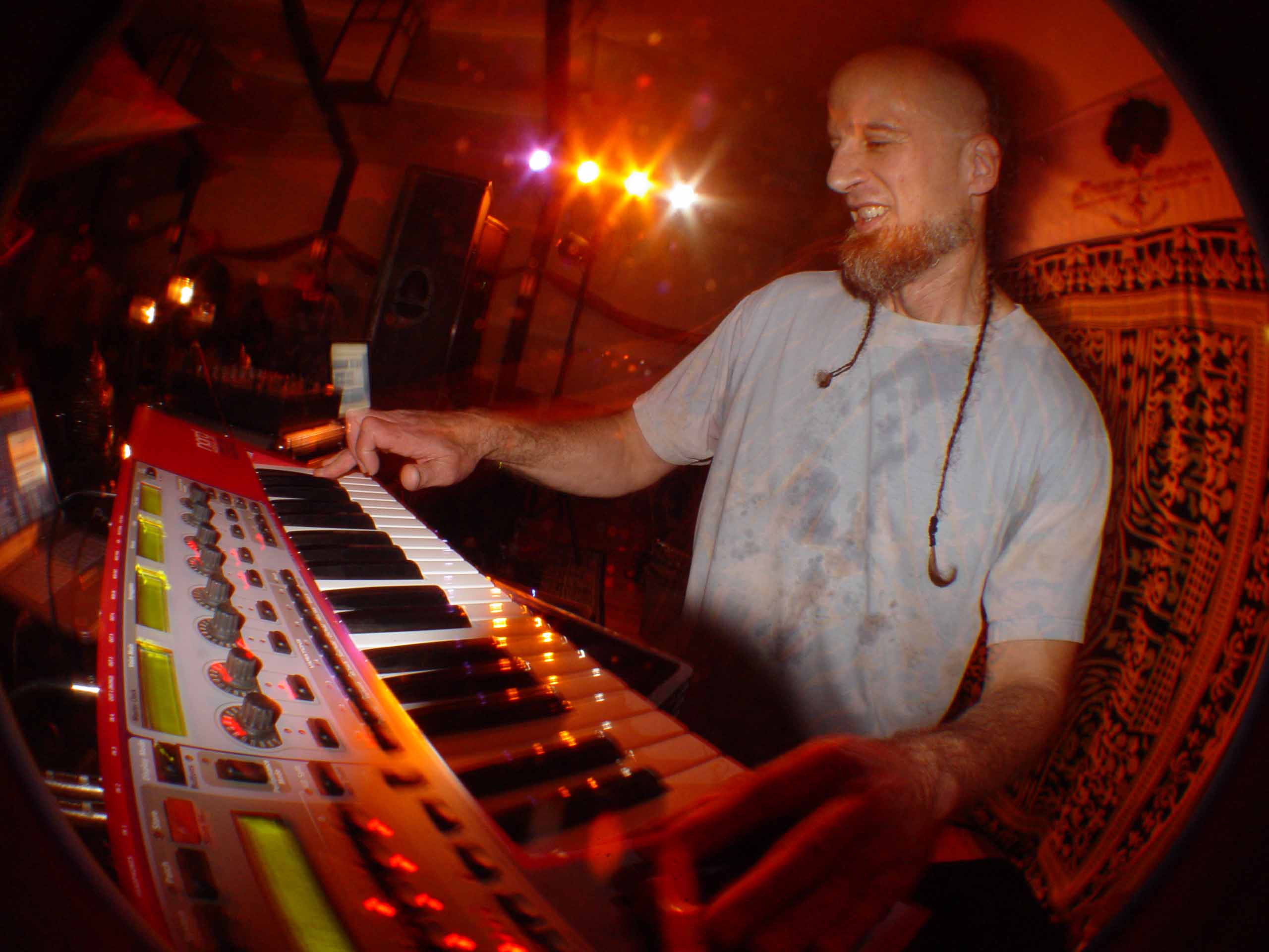 Outersect press photo 2