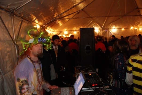 Outersect shows 3 Outersect at Art of Change